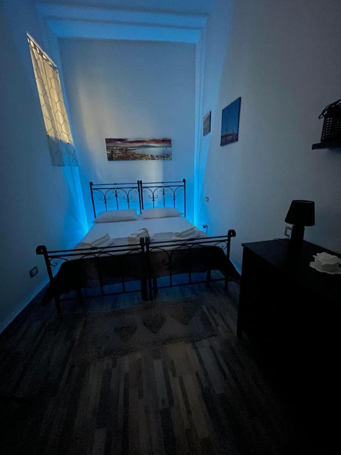 L'Oasi Di Luis Villa Neapel Exteriör bild