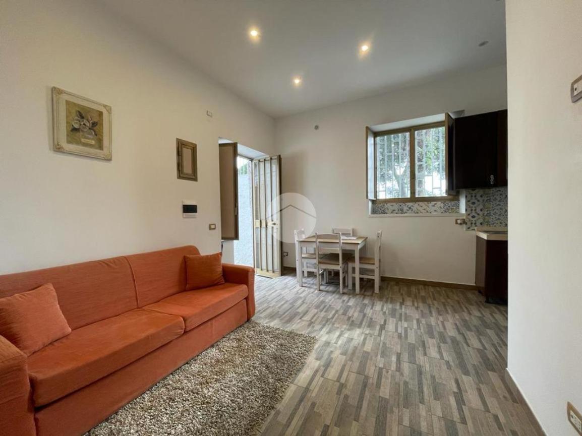 L'Oasi Di Luis Villa Neapel Exteriör bild